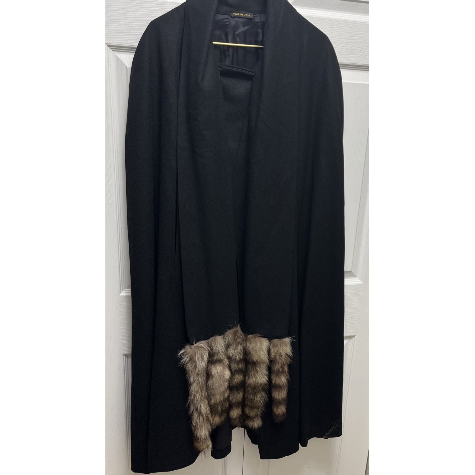 Junior Colony Vintage Black Cape Coat Sz 14/16 With Arm Slits & Collar/Fur Wool
